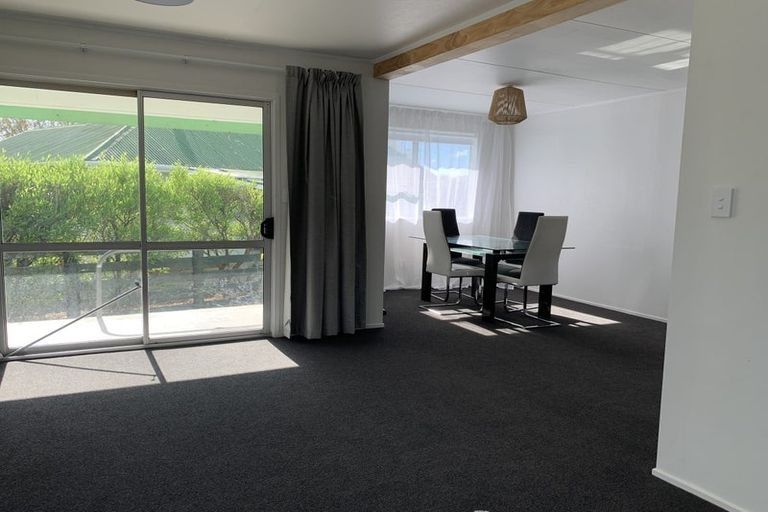 Spacious Lansdowne Living - Aanzicht 3