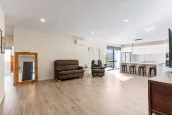 52 Jeroboam Loop, Kumeu
