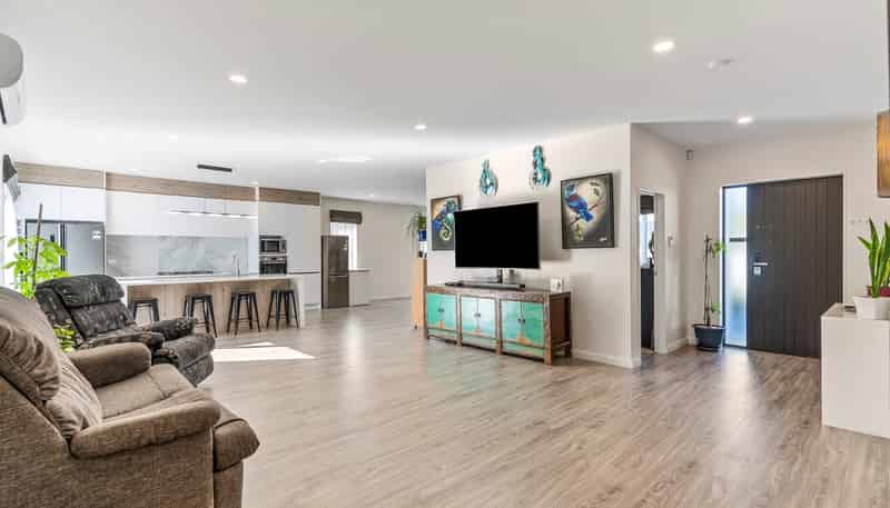 52 Jeroboam Loop, Kumeu