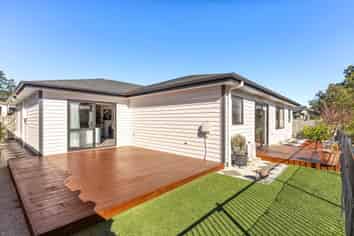 52 Jeroboam Loop, Kumeu