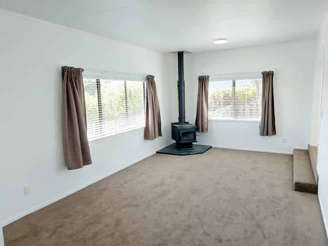 33 Tawa Street, Hilltop
