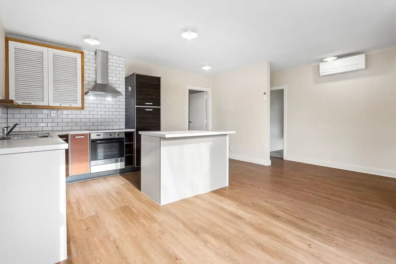 Well located three bedroom home... - Widok 3