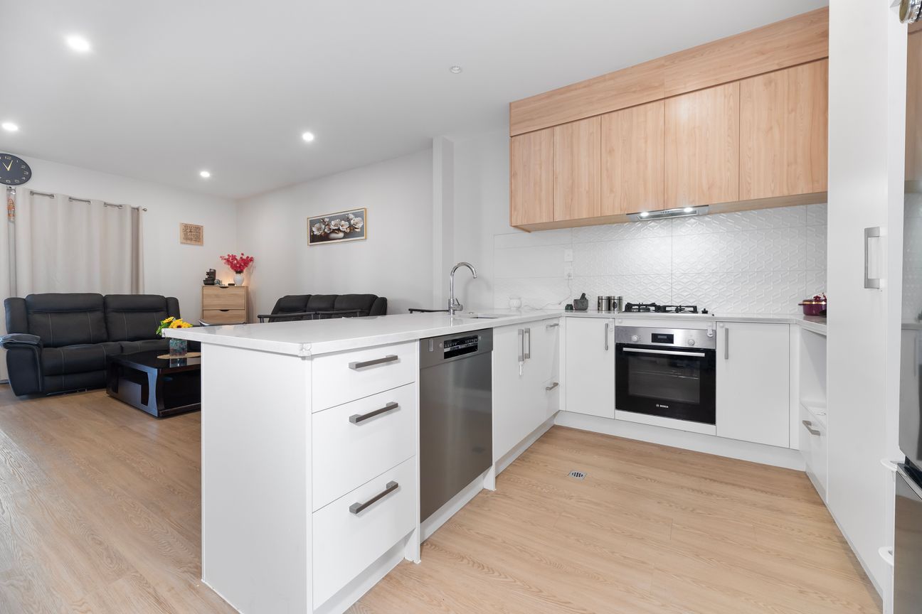 Spacious Family Living with Style & Comfort - Widok 2