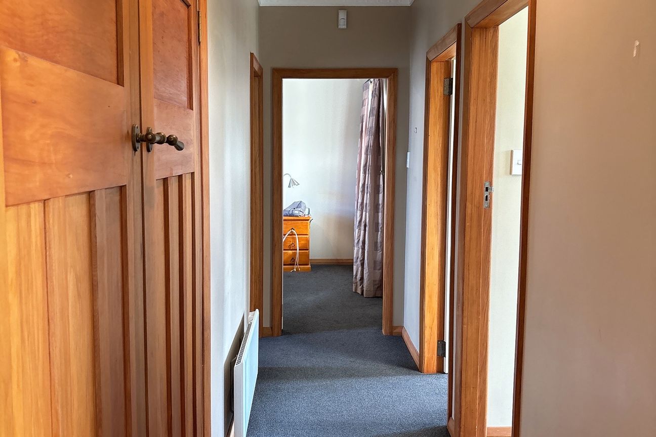 Top Hokowhitu Location - Semi Furnished - Meer