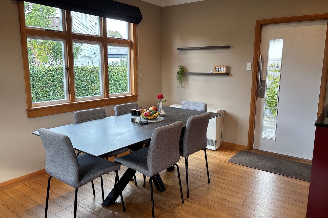 Top Hokowhitu Location - Semi Furnished - Aanzicht 5