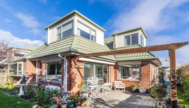 1/14 Aston Drive, Waimairi Beach