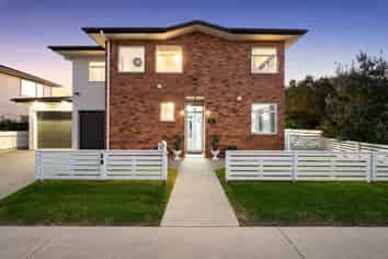 19 Pate Crescent, Favona