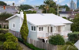 49A Glen Road, Devonport