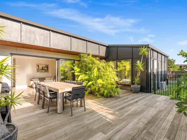 15 Awatira Drive, Papamoa