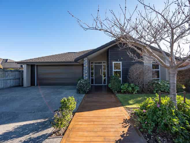6 Stedyl Crescent, Richmond