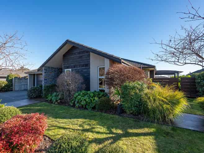 6 Stedyl Crescent, Richmond