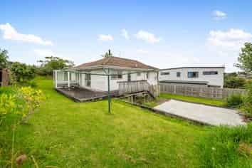 1A Glenbury Place, Massey