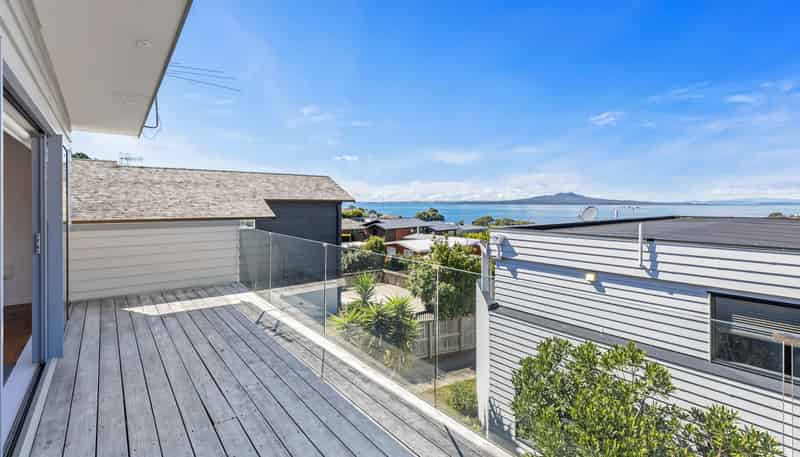 1/19 Seaview Road, Castor Bay