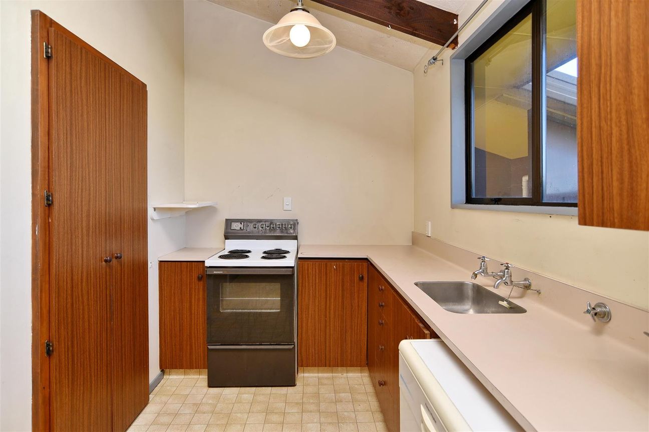 Under Offer!! - Więcej