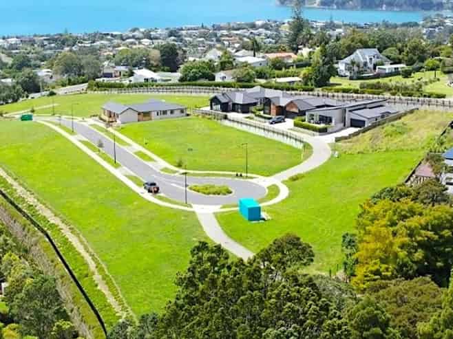  Anehana Place, Stanmore Bay