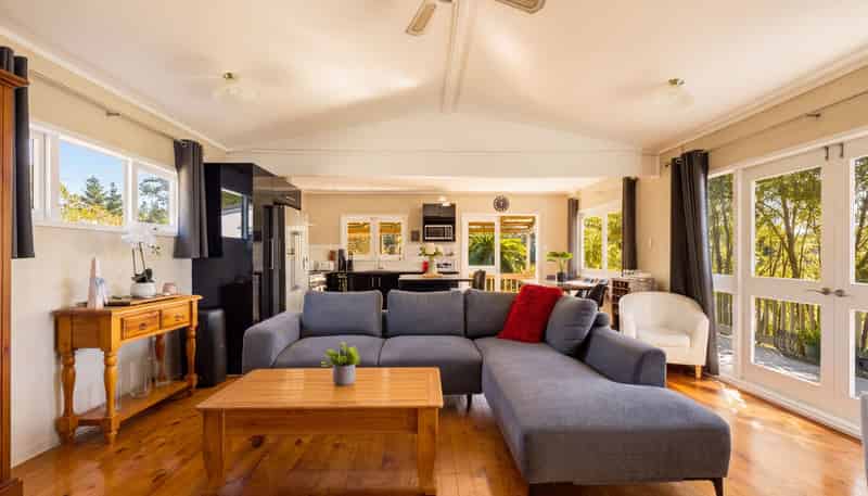 29 Cedar Terrace, Stanmore Bay