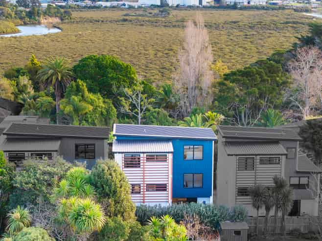 3C Springbank Lane, Te Atatu Peninsula