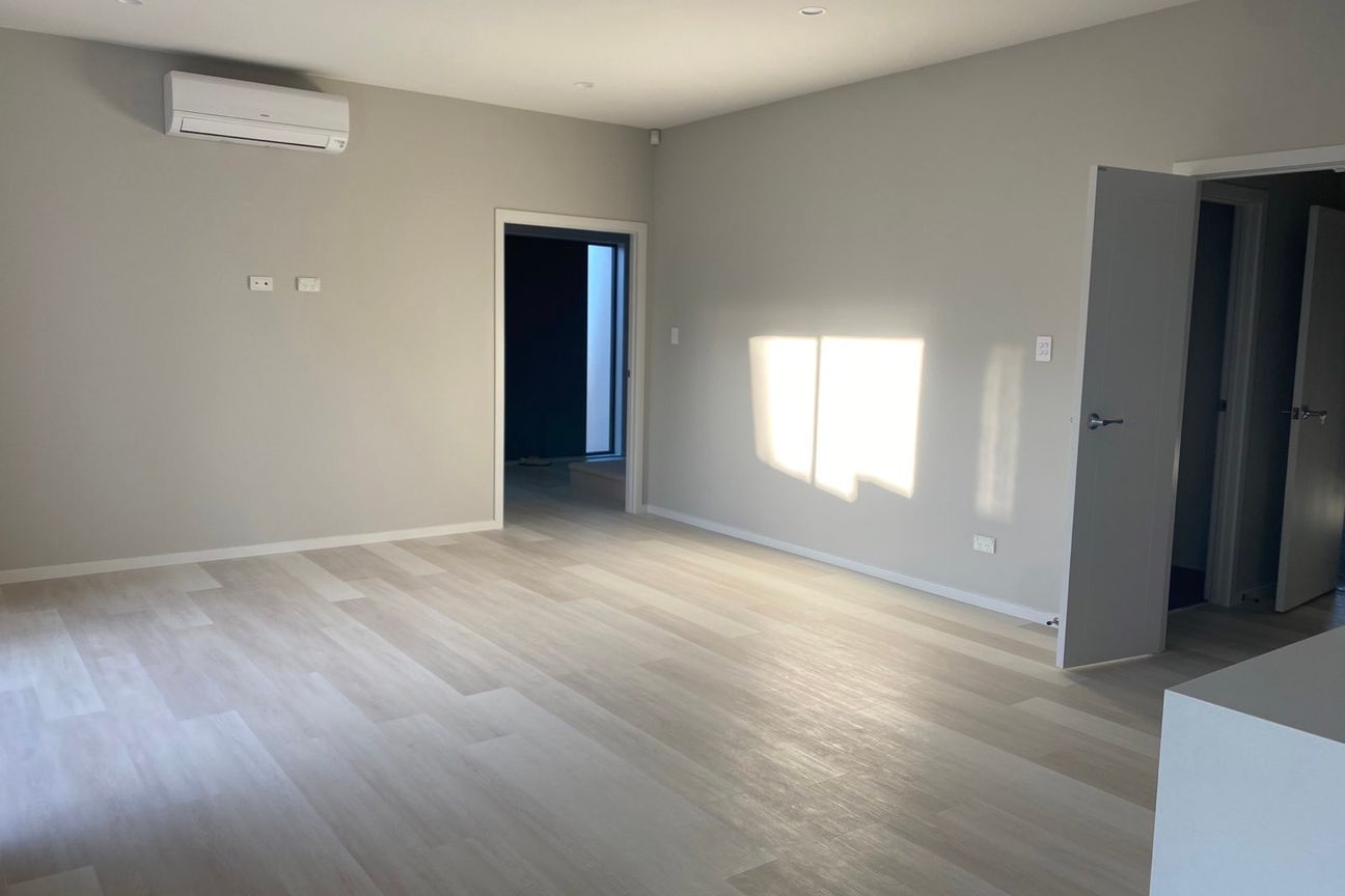 Spacious Corner Family Home in Sought-After Sunnyhills - Ansicht 2