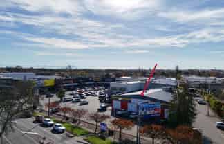 High-profile retail opportunity on Cranford Street