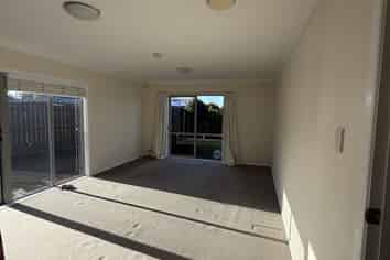 15 Glenties Lane, Ellerslie