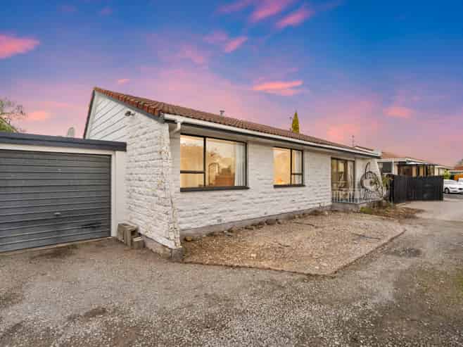 1/40B Chipping Lane, Redwood