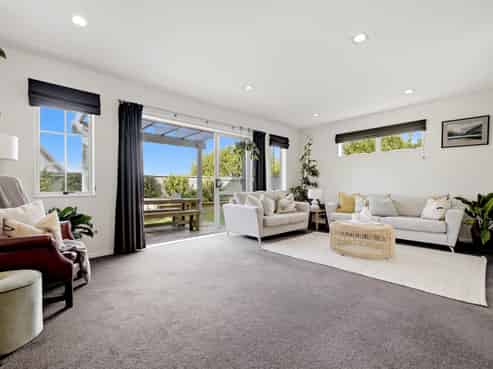16/9 Georgia Terrace, Albany