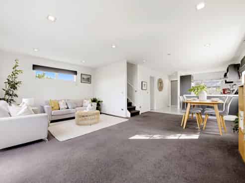 16/9 Georgia Terrace, Albany