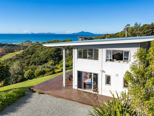 89 Cullen Road, Waipu