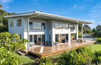 89 Cullen Road, Waipu