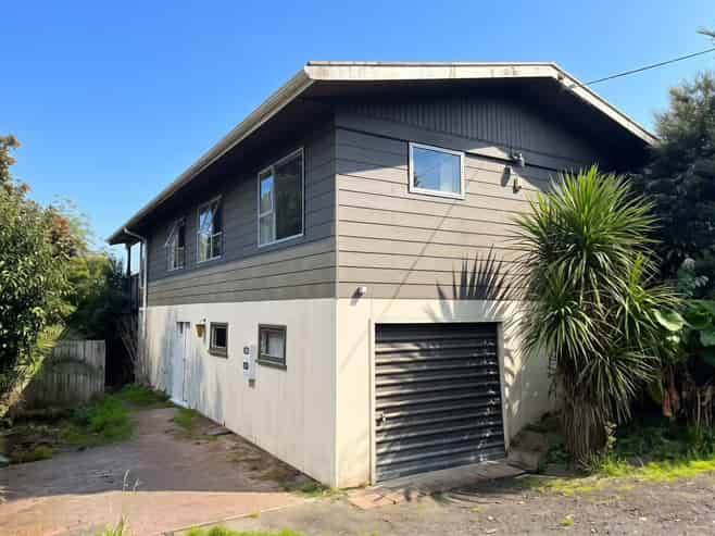50 Colwill Road, Massey