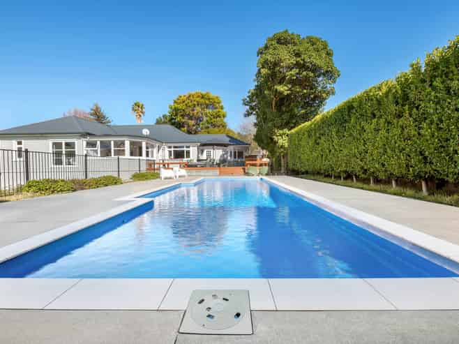 8  Julia Way, Beachlands