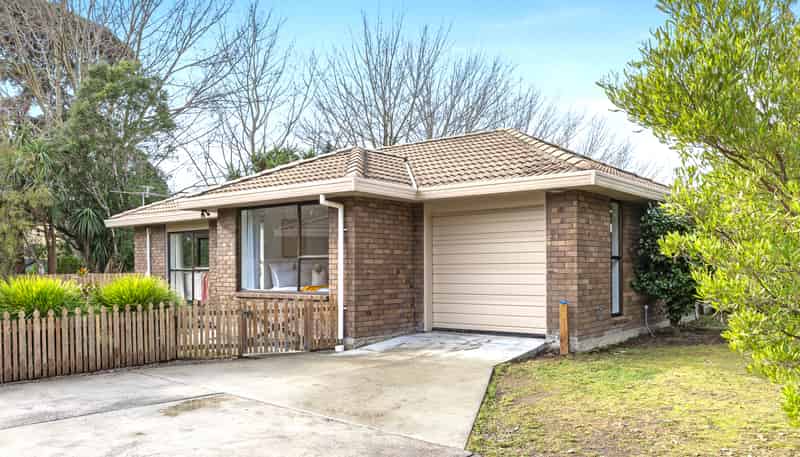 2/1 Gates Lane, Woolston