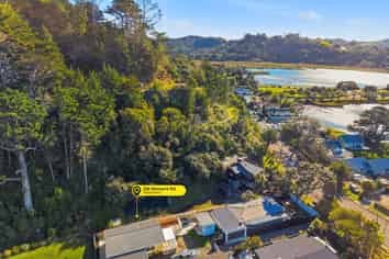 15B Waiwera Road, Waiwera