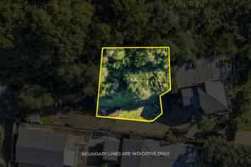 15B Waiwera Road, Waiwera