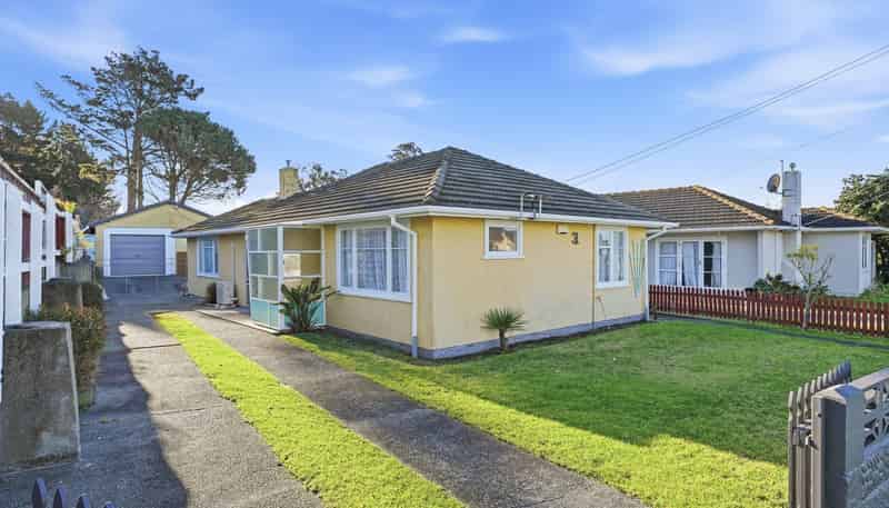 31 Manuka Street, Castlecliff