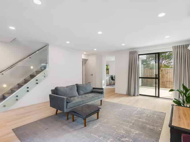 27D Sunnyside Road, Sunnyvale