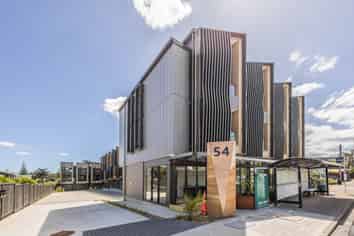 15/54 Taharoto Rd, Takapuna