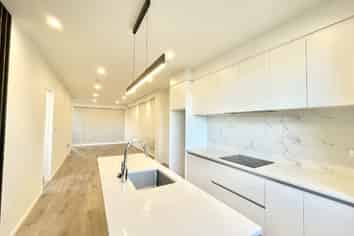 15/54 Taharoto Rd, Takapuna