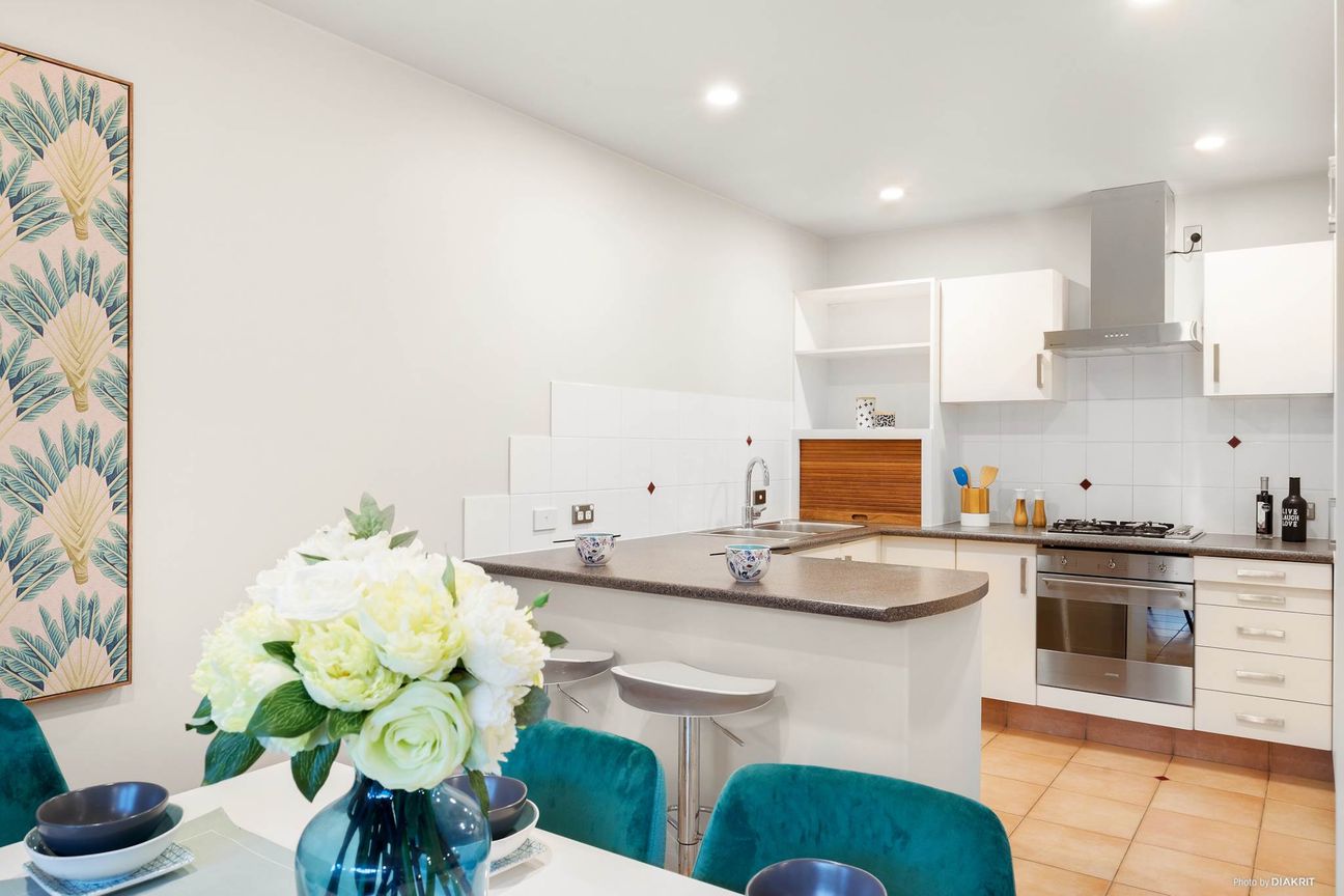 4-Bedroom Family Home in Remuera - Vista 3