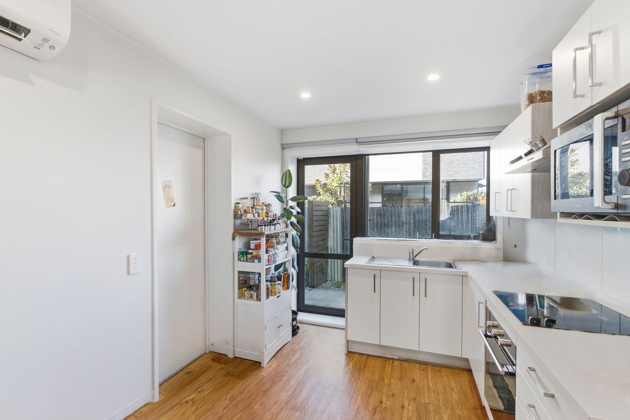 Single Level, Smart Buying - Vista 4