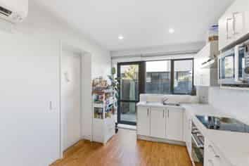 4/31 Buffon Street, Waltham
