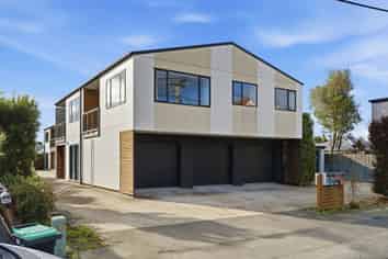 4/31 Buffon Street, Waltham