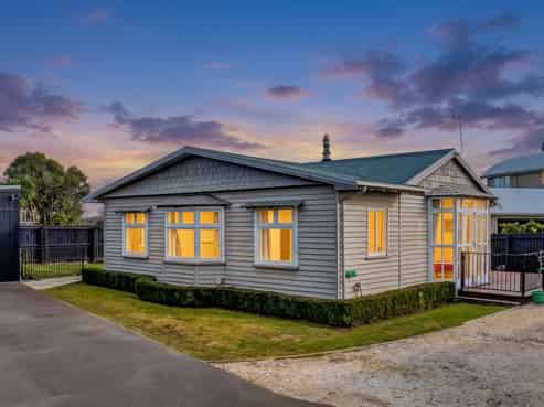 97B Park Terrace, Waikuku Beach
