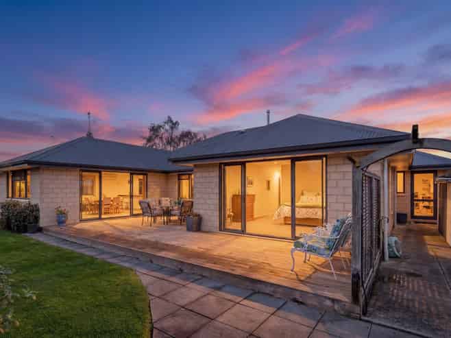 22 Fulton Street, Springlands