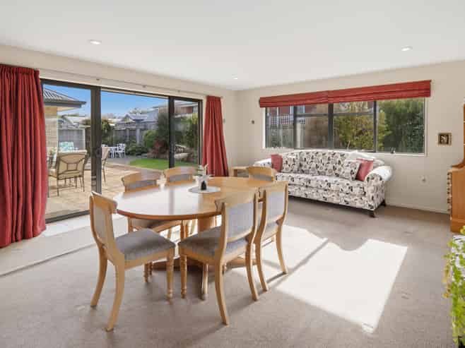 22 Fulton Street, Springlands
