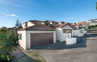 22/8 Tobago Place, Sunnynook