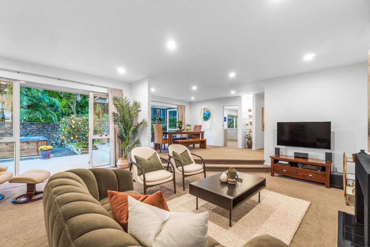 Value, Location, Freehold - Maungawhau School zone - Vista 3