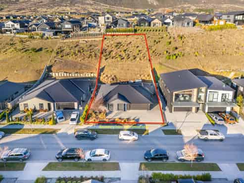 43 and 43A Muster Road, Jacks Point