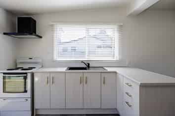 706A Williams Street, Mahora