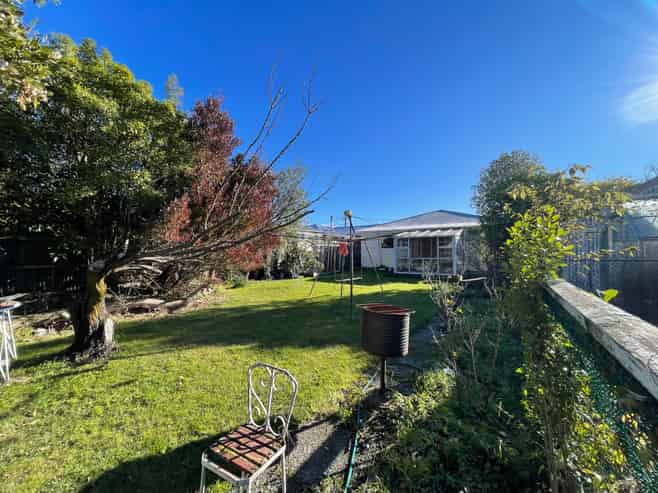 51 Hopkins Street, Woolston